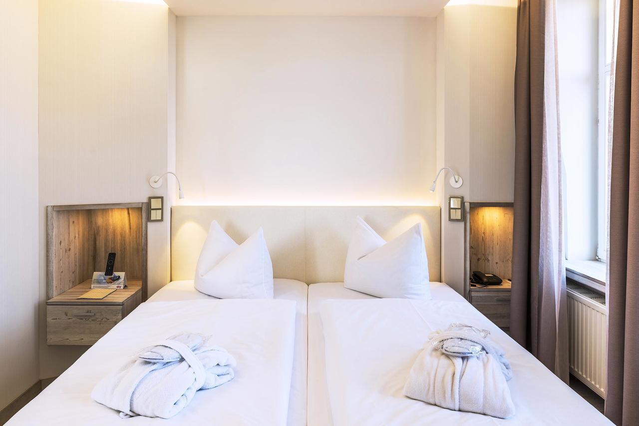 Seetelhotel Strandhotel Atlantic 제바트헤링스도르프 외부 사진